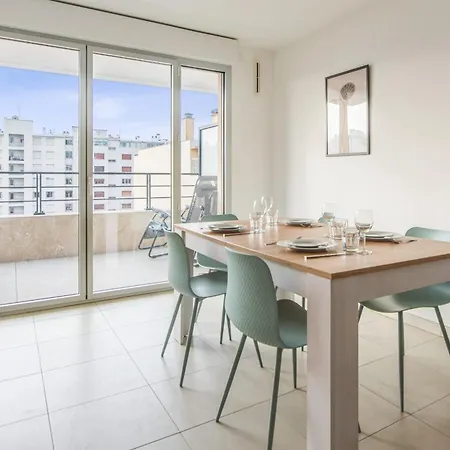 Juanesco - Welkeys Apartamento